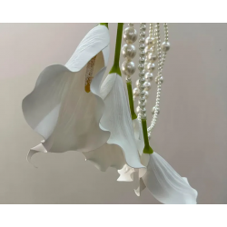 Bouquet de mariée Pearl & Calla Lily : fausses fleurs blanches modernes